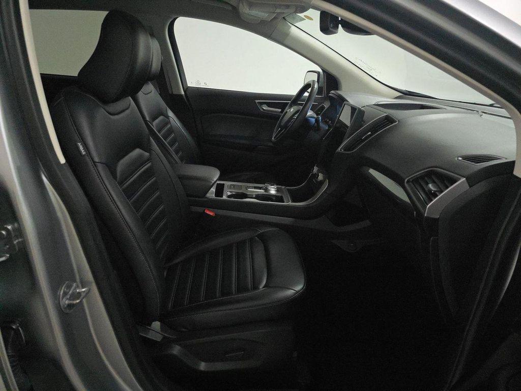 used 2024 Ford Edge car, priced at $25,799