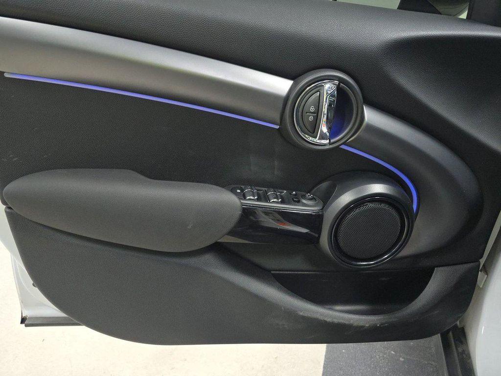 used 2024 MINI Hardtop car, priced at $25,399