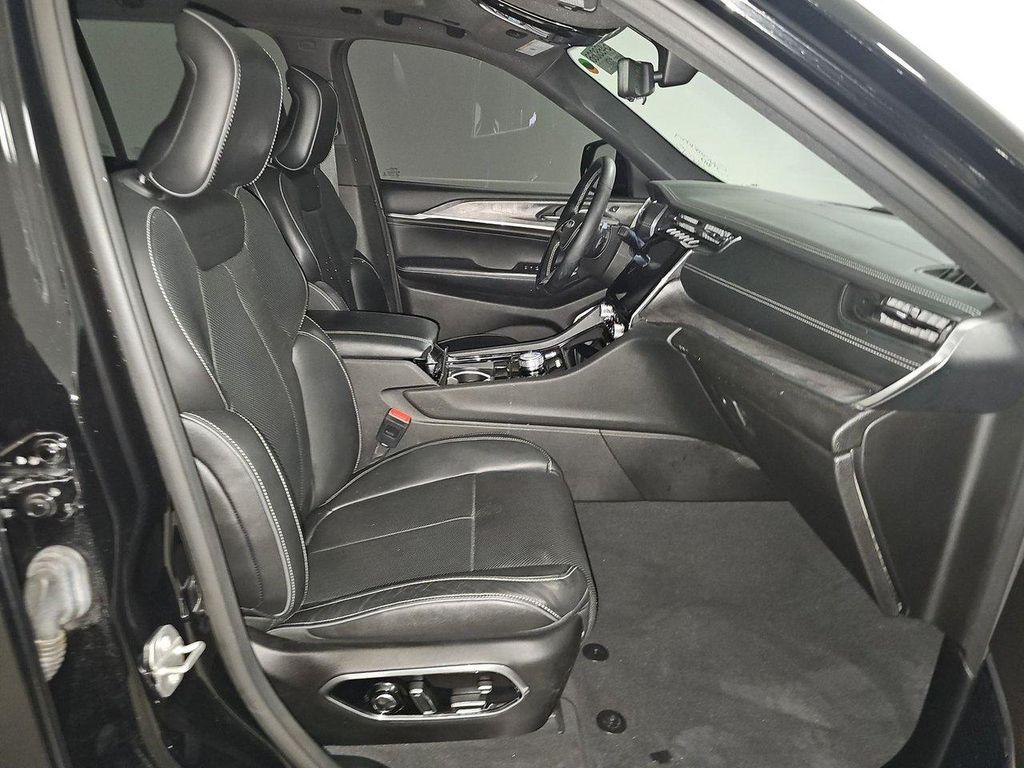 used 2022 Jeep Grand Cherokee 4xe car, priced at $31,799
