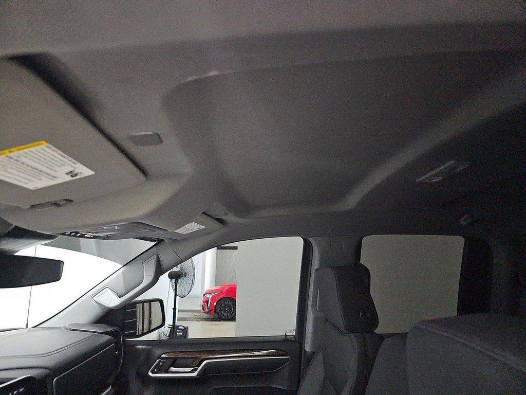 used 2024 GMC Sierra 1500 car, priced at $39,099