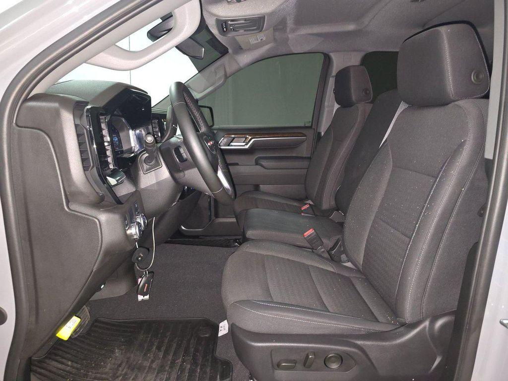 used 2024 GMC Sierra 1500 car, priced at $39,099