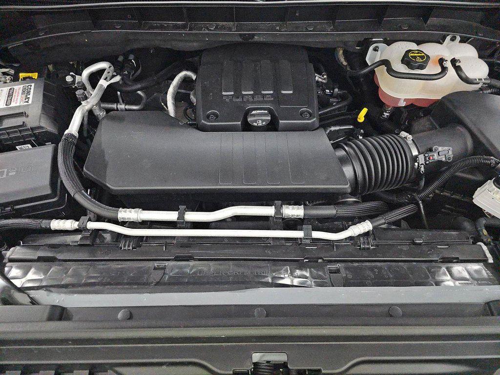 used 2024 GMC Sierra 1500 car, priced at $39,099