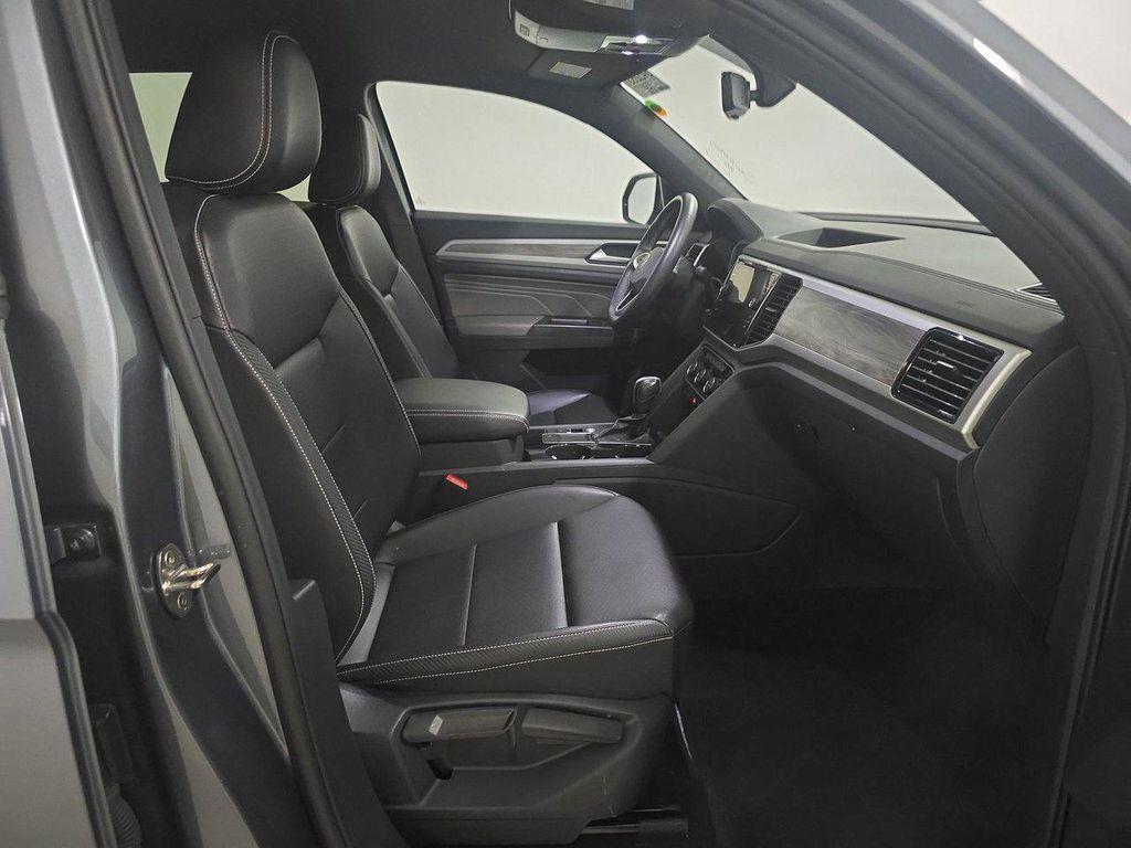 used 2022 Volkswagen Atlas Cross Sport car, priced at $28,199