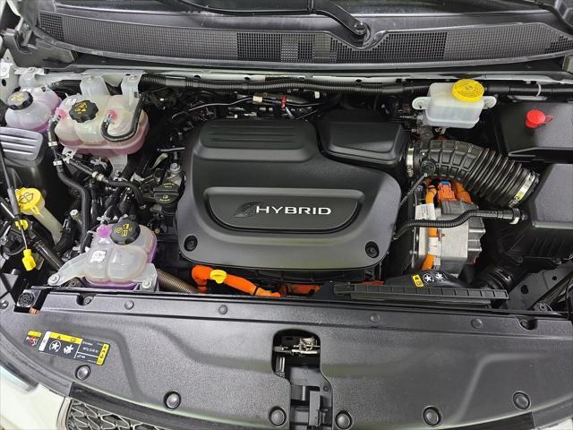 used 2022 Chrysler Pacifica Hybrid car, priced at $31,499