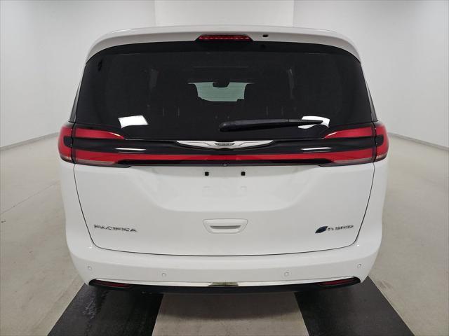 used 2022 Chrysler Pacifica Hybrid car, priced at $31,499
