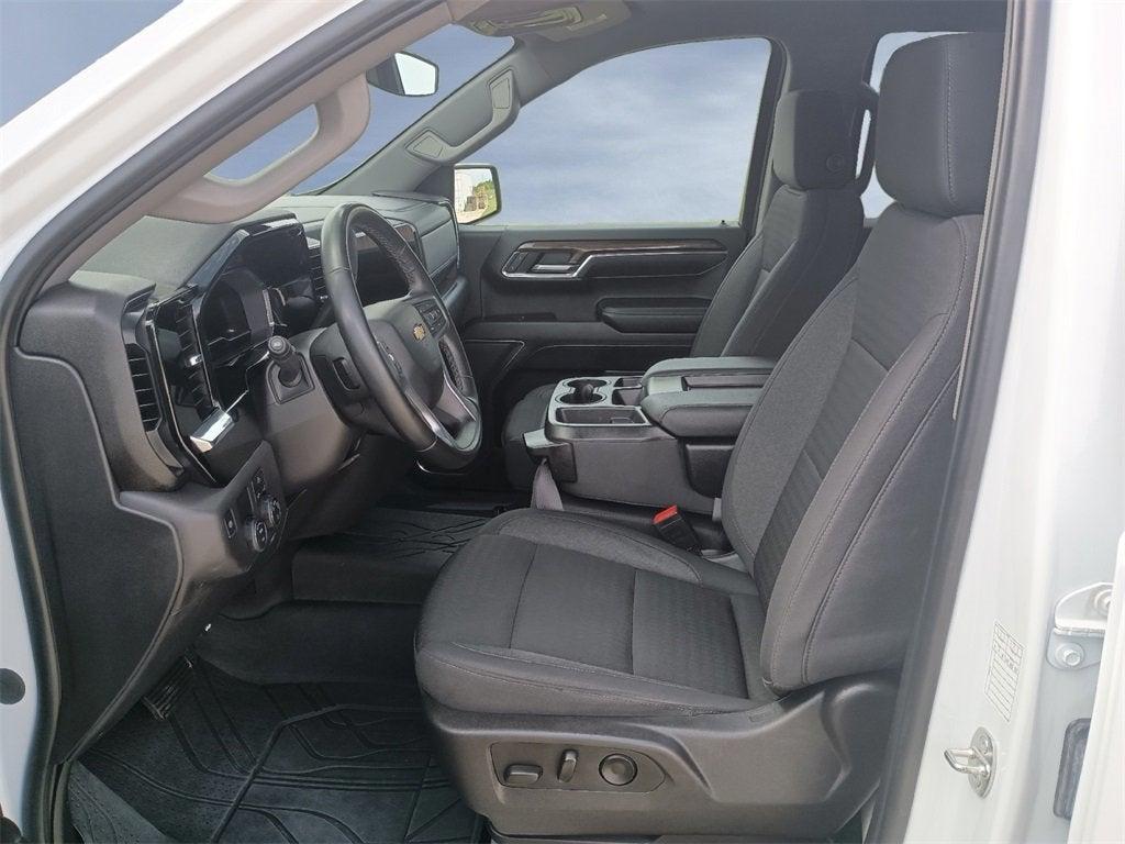 used 2024 Chevrolet Silverado 1500 car, priced at $35,979