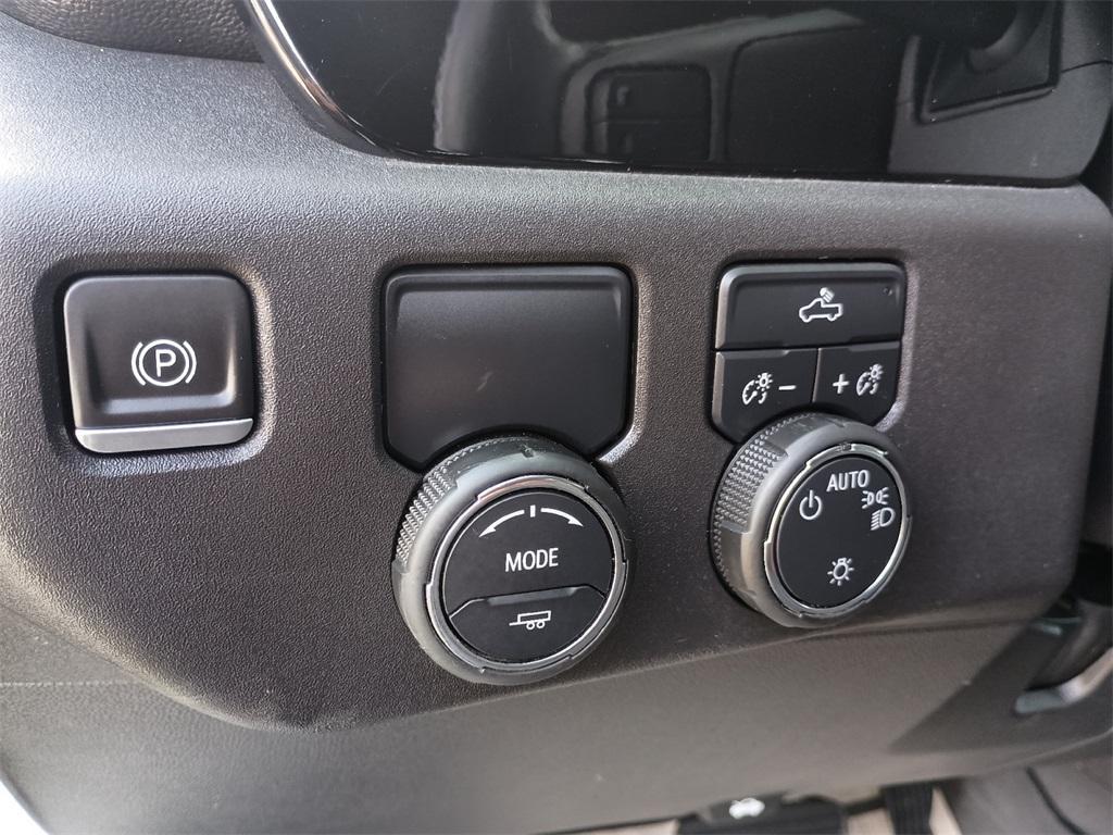used 2024 Chevrolet Silverado 1500 car, priced at $39,979