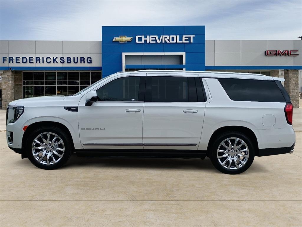 new 2024 GMC Yukon XL car, priced at $108,640