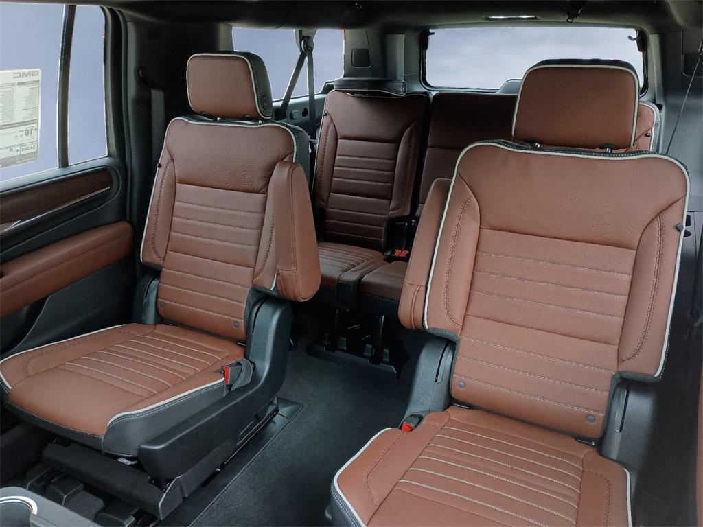 new 2024 GMC Yukon XL car, priced at $108,640