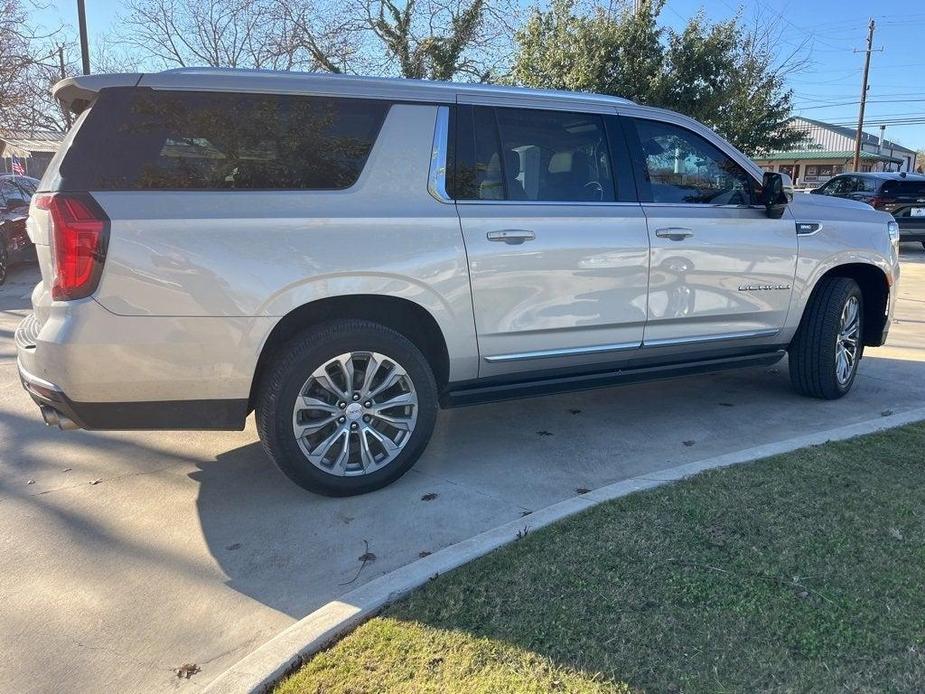 used 2022 GMC Yukon XL car, priced at $64,995