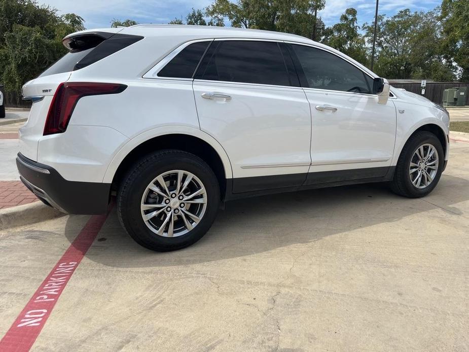 used 2021 Cadillac XT5 car, priced at $29,995