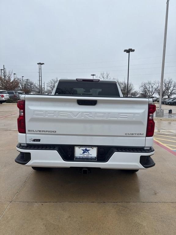 new 2024 Chevrolet Silverado 1500 car, priced at $42,562