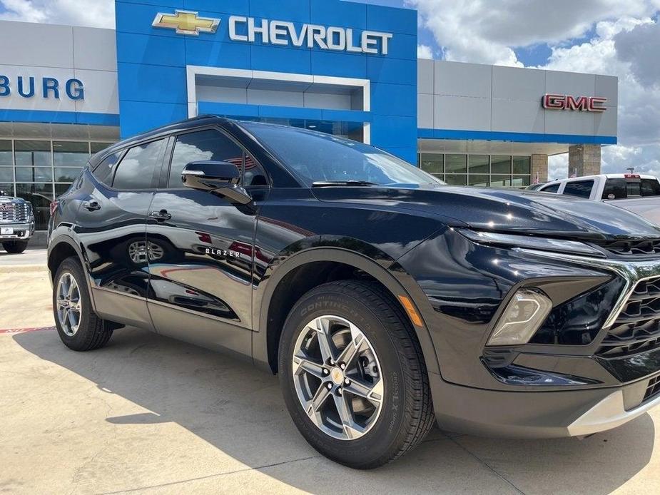 new 2024 Chevrolet Blazer car, priced at $36,873