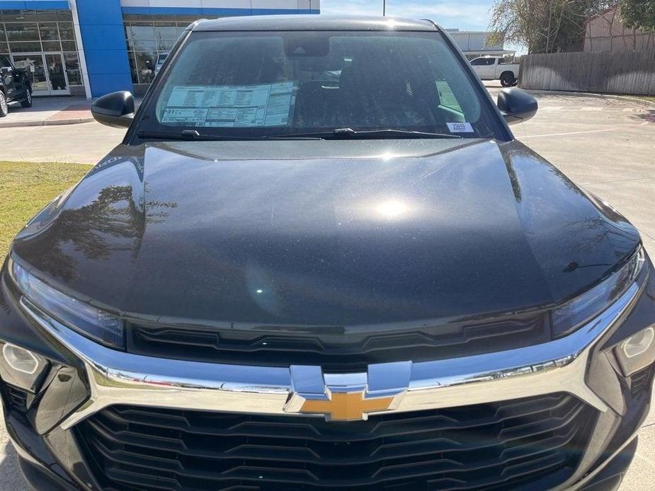 new 2025 Chevrolet TrailBlazer car, priced at $25,431