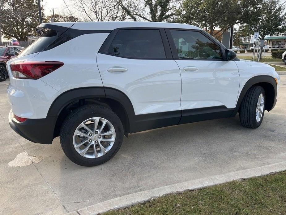 new 2025 Chevrolet TrailBlazer car, priced at $25,775