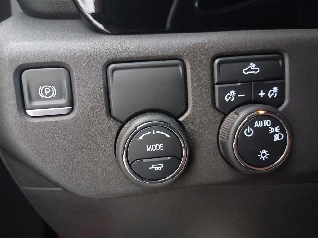 used 2024 Chevrolet Silverado 1500 car, priced at $40,772