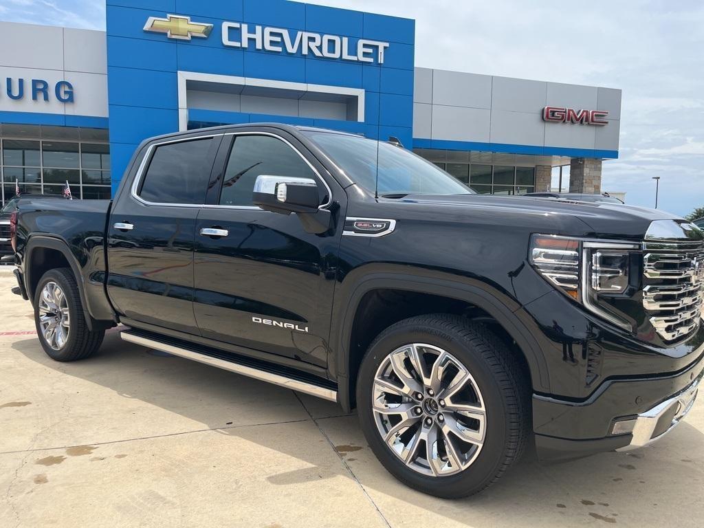 new 2024 GMC Sierra 1500 car, priced at $74,311
