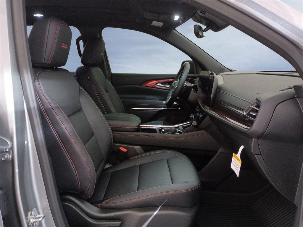 new 2026 Chevrolet Traverse car, priced at $54,040