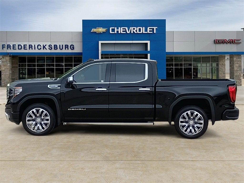 new 2025 GMC Sierra 1500 car, priced at $69,654