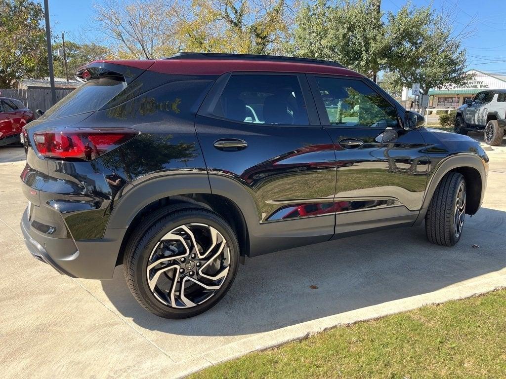 new 2025 Chevrolet TrailBlazer car, priced at $32,175