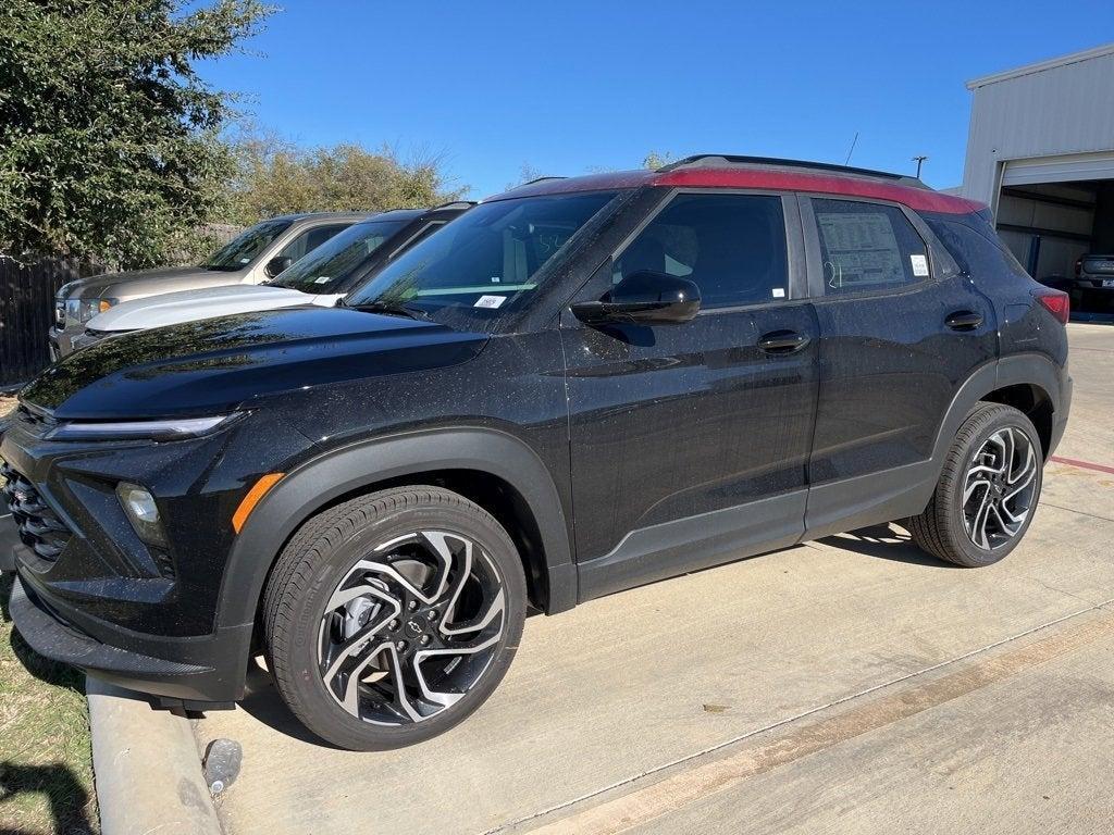 new 2025 Chevrolet TrailBlazer car, priced at $32,175