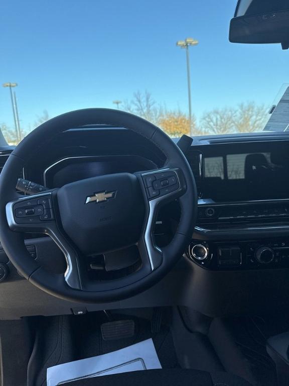 new 2025 Chevrolet Silverado 1500 car