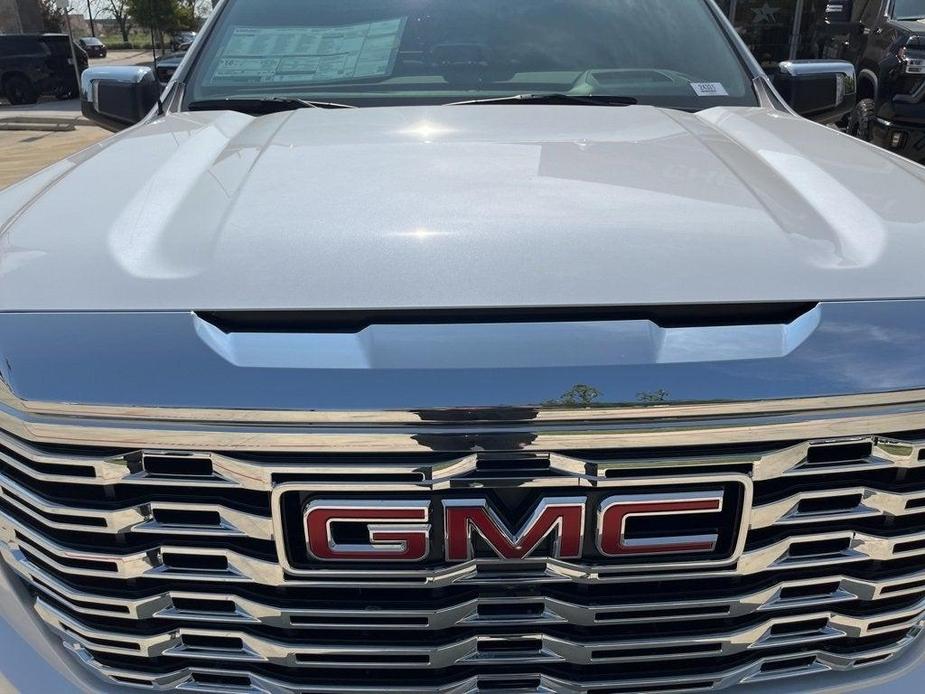 new 2024 GMC Sierra 1500 car, priced at $70,690