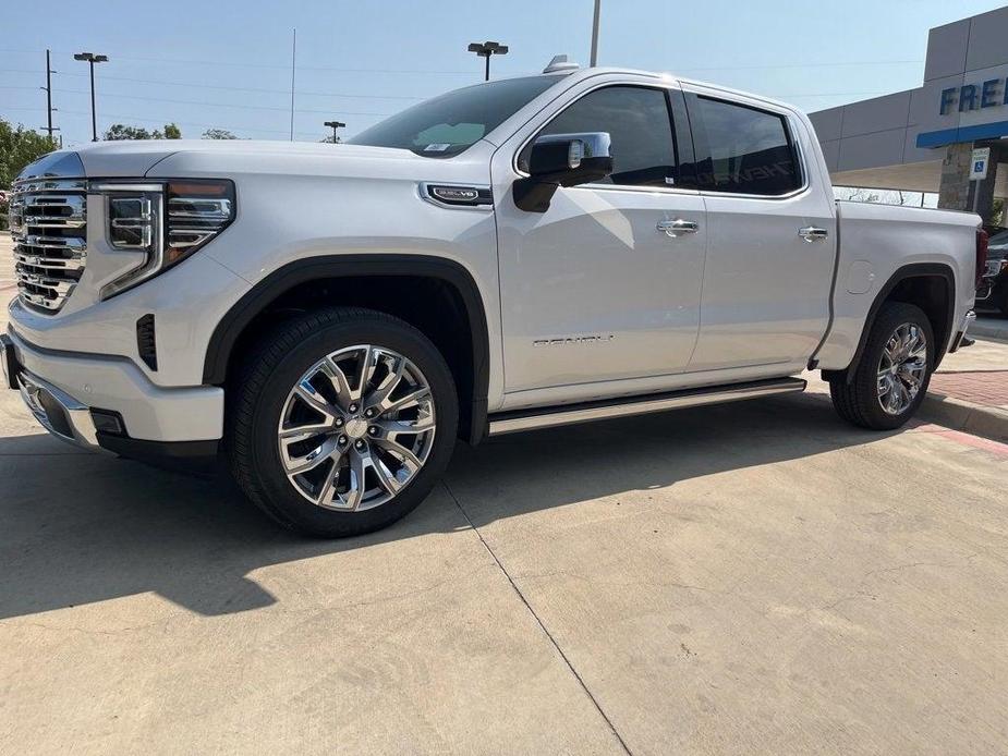 new 2024 GMC Sierra 1500 car, priced at $70,690