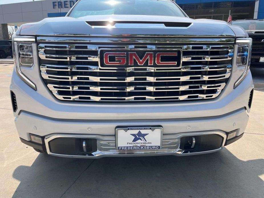 new 2024 GMC Sierra 1500 car, priced at $70,690