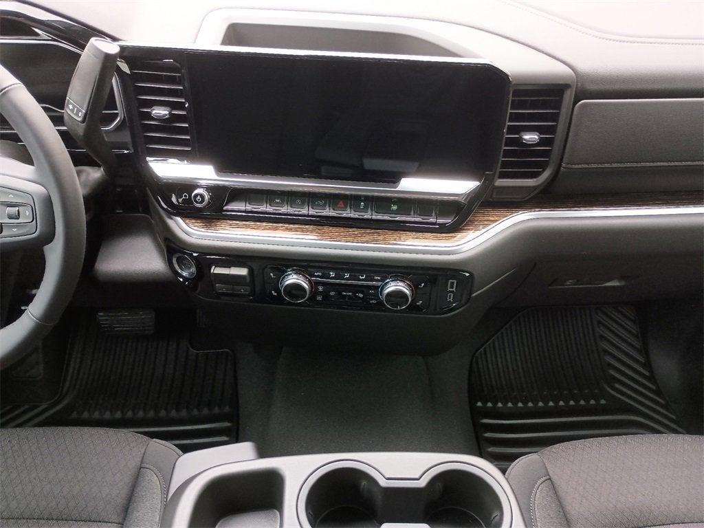 new 2025 GMC Sierra 1500 car, priced at $55,680