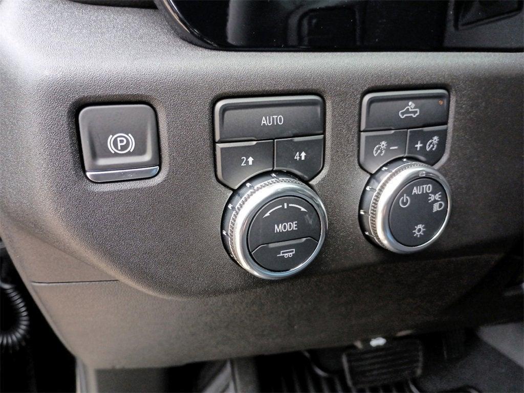 new 2025 GMC Sierra 1500 car, priced at $55,680