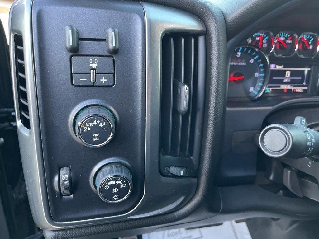 used 2018 Chevrolet Silverado 1500 car, priced at $24,979