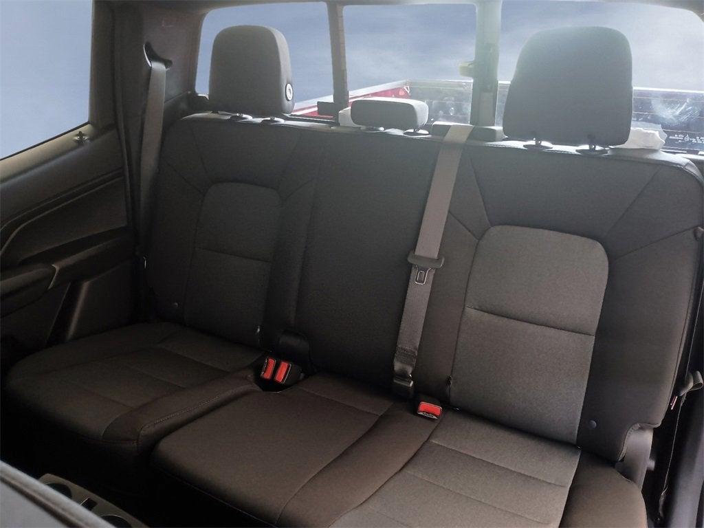 new 2025 Chevrolet Colorado car, priced at $33,430