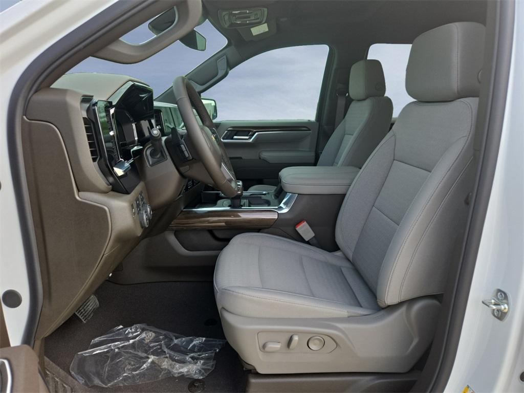 new 2025 Chevrolet Silverado 1500 car, priced at $57,730