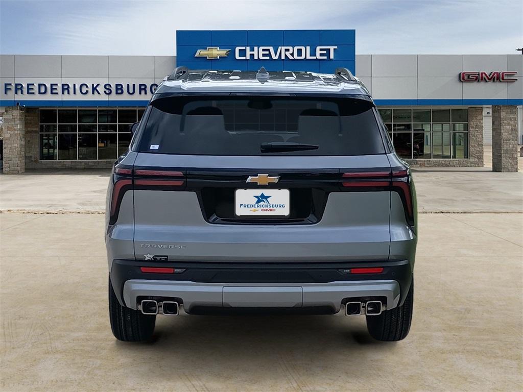 new 2025 Chevrolet Traverse car, priced at $44,120