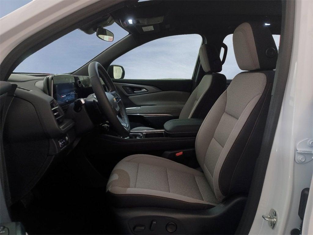 new 2026 Chevrolet Traverse car, priced at $45,715