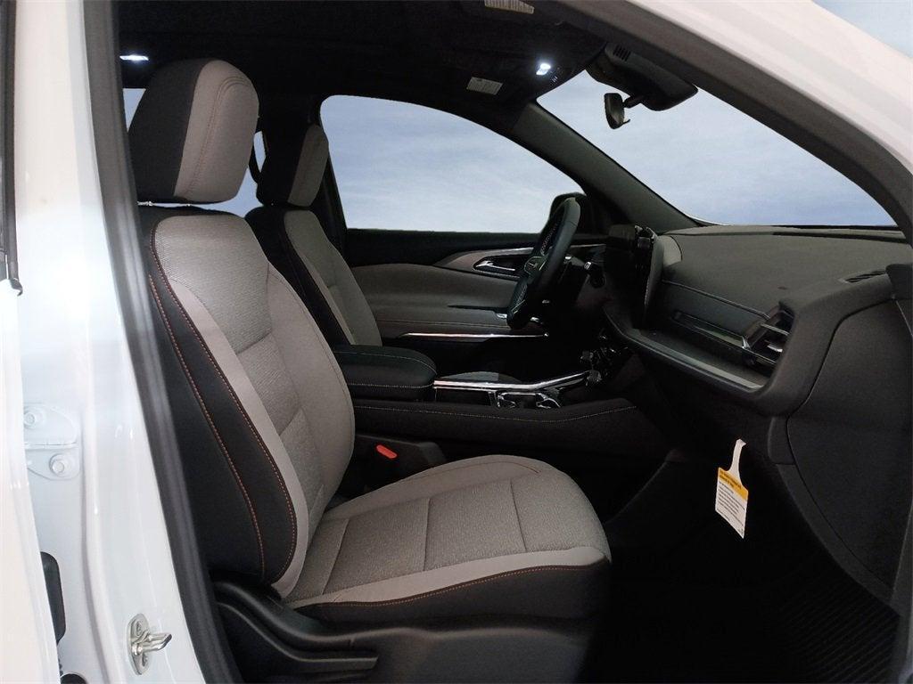 new 2026 Chevrolet Traverse car, priced at $45,715