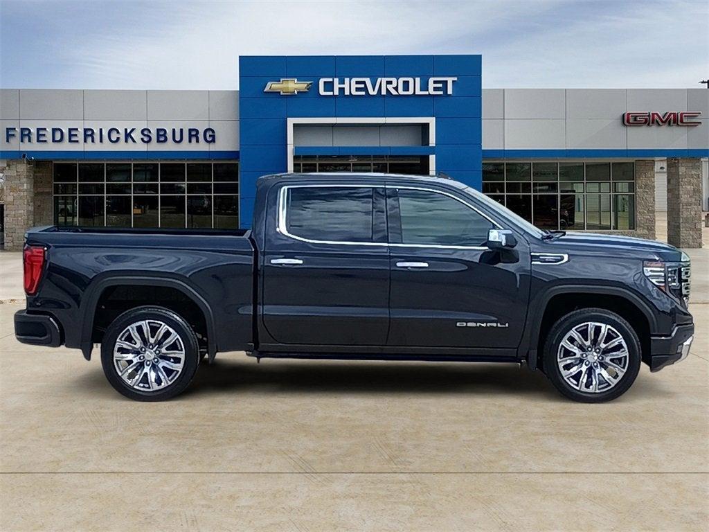 new 2025 GMC Sierra 1500 car, priced at $74,647