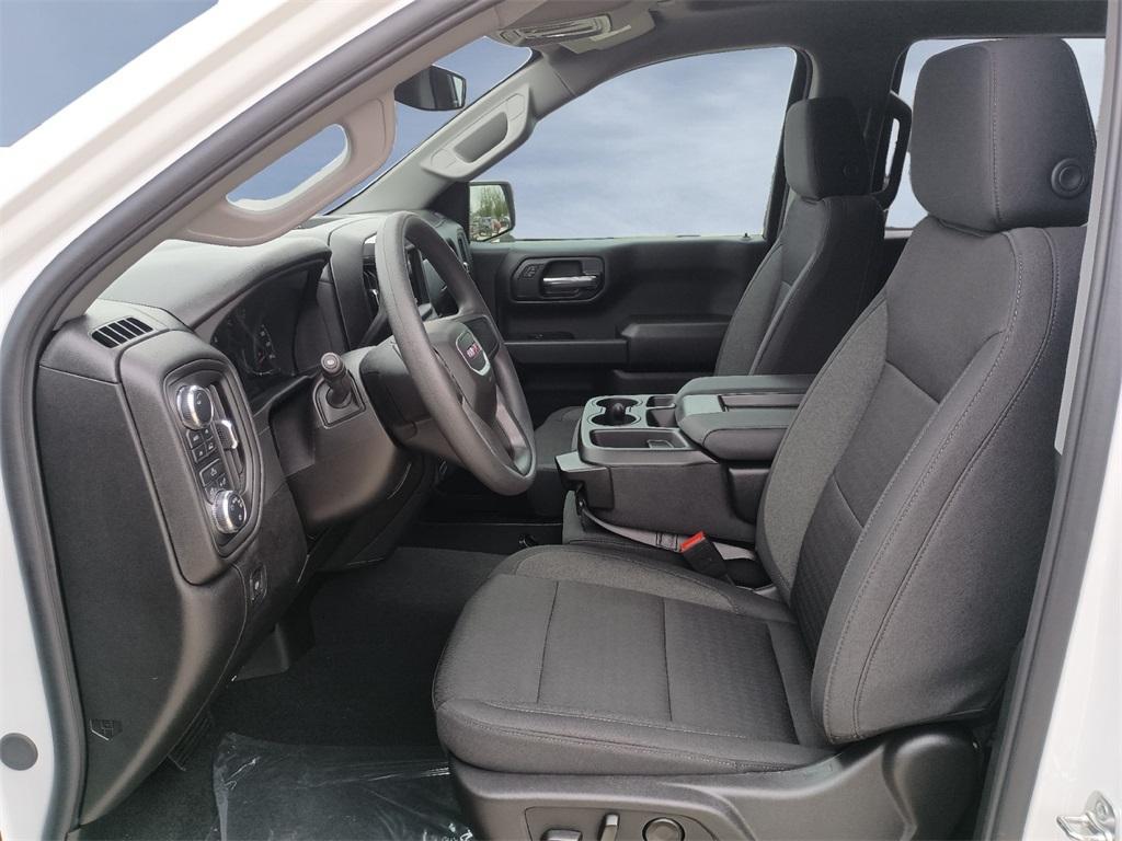 new 2025 GMC Sierra 1500 car, priced at $53,170