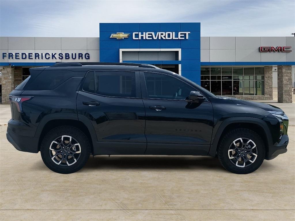 new 2025 Chevrolet Equinox car, priced at $38,925