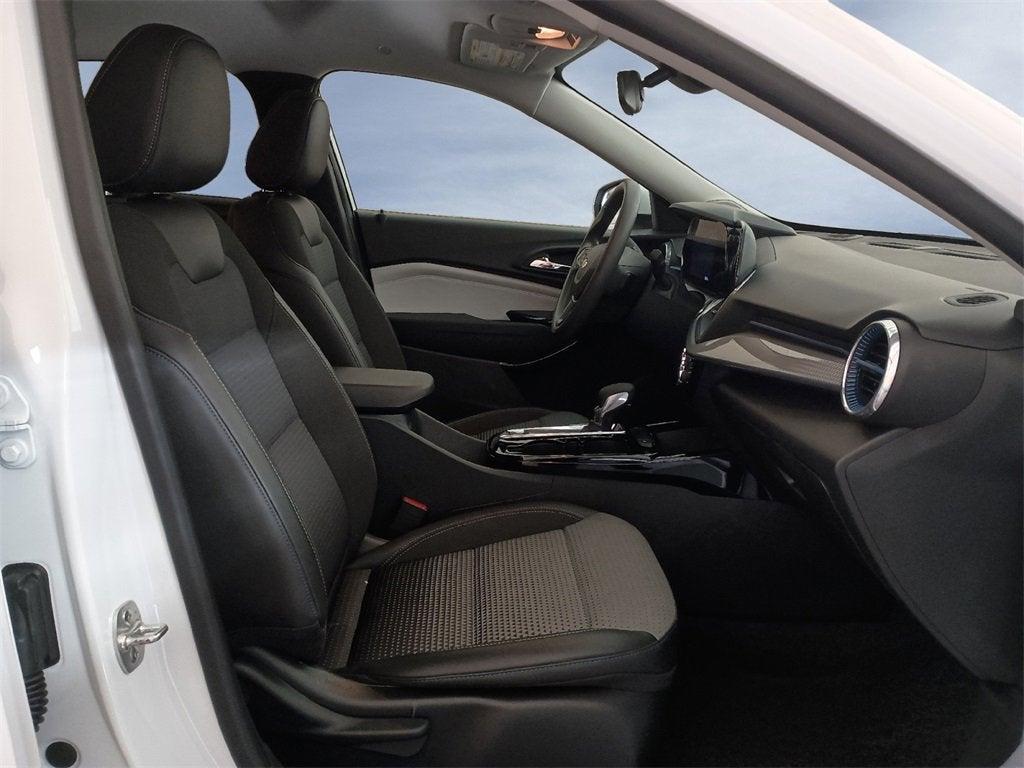 used 2024 Chevrolet Trax car, priced at $20,911