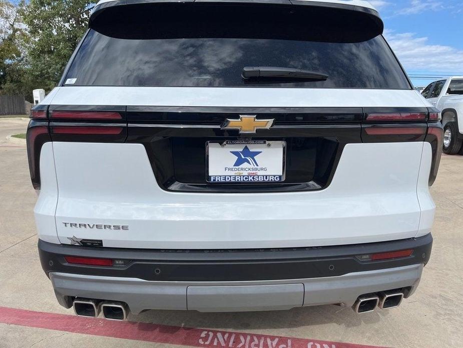 new 2025 Chevrolet Traverse car, priced at $44,995