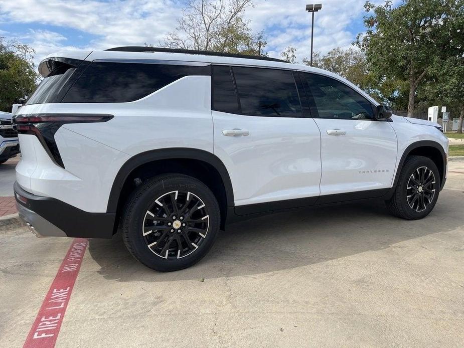 new 2025 Chevrolet Traverse car, priced at $44,995