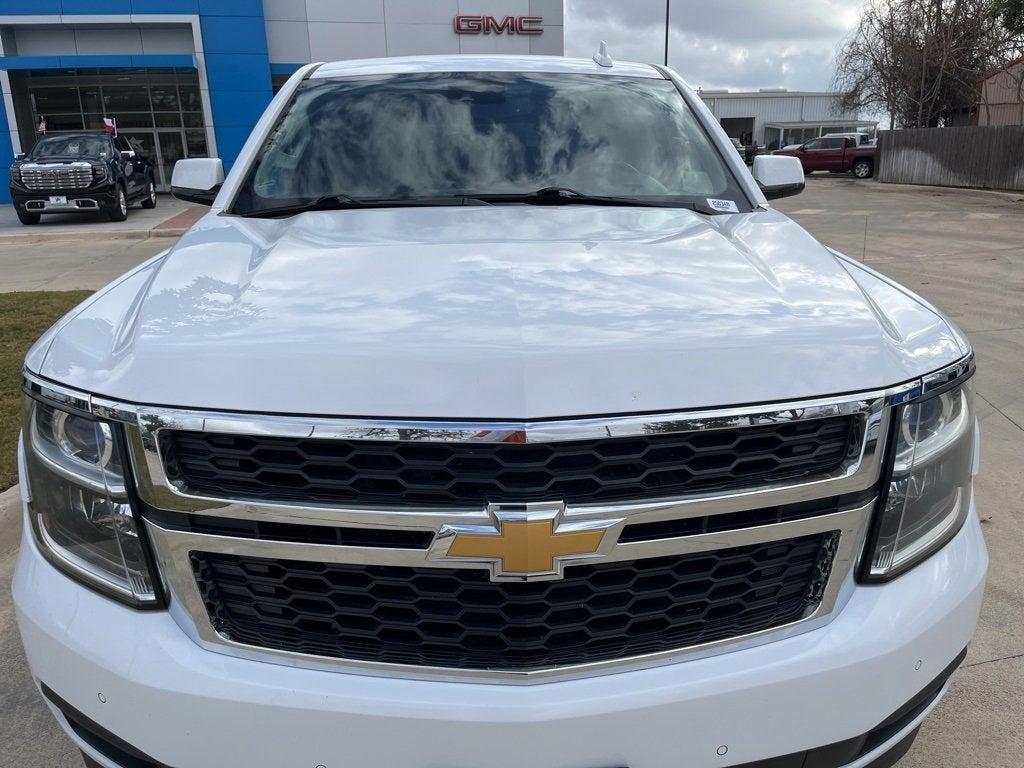 used 2016 Chevrolet Suburban car, priced at $19,595