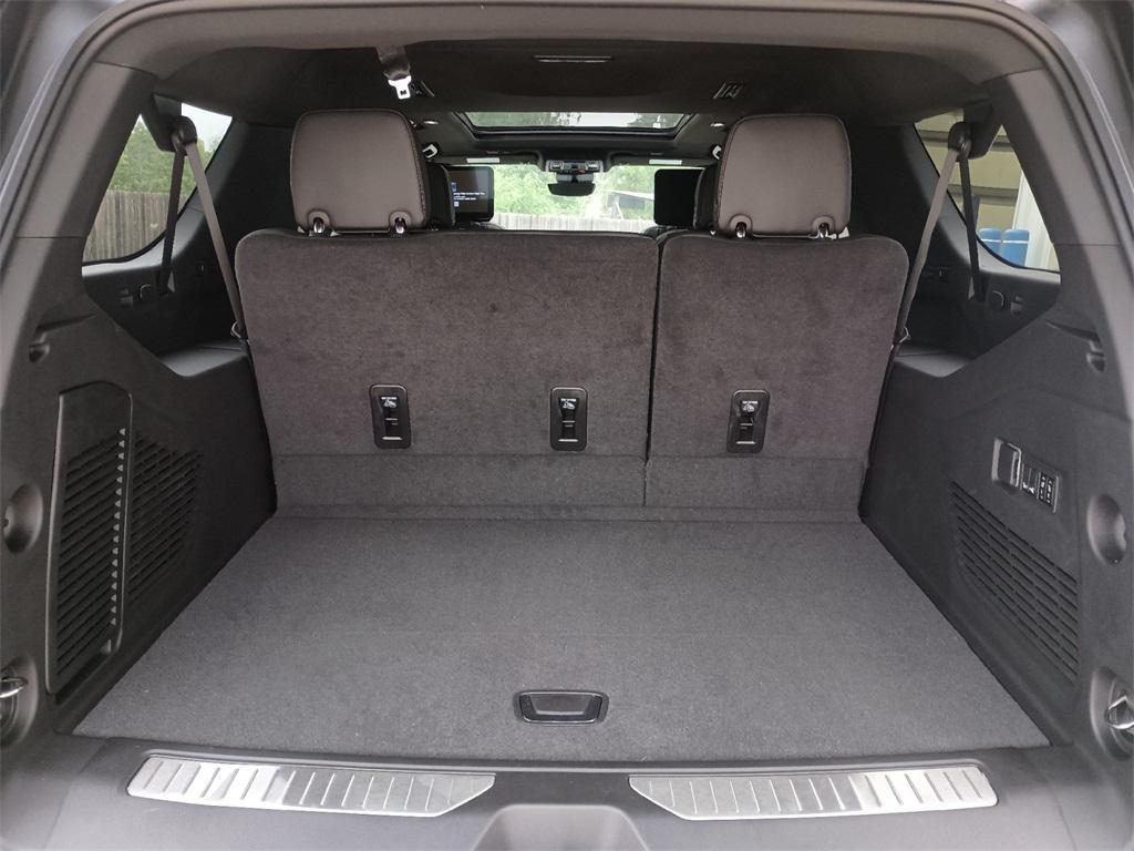 new 2024 GMC Yukon XL car, priced at $97,705