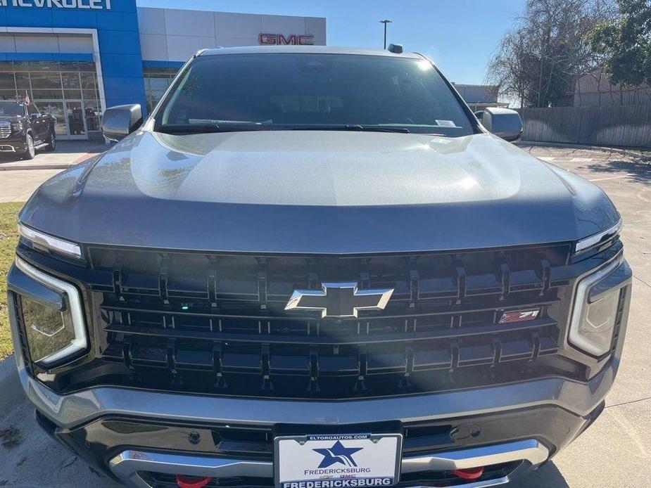 new 2025 Chevrolet Suburban car, priced at $76,230