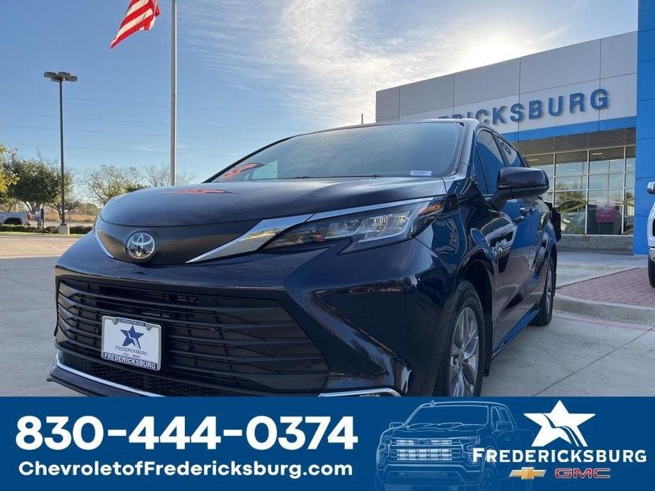 used 2023 Toyota Sienna car, priced at $44,995