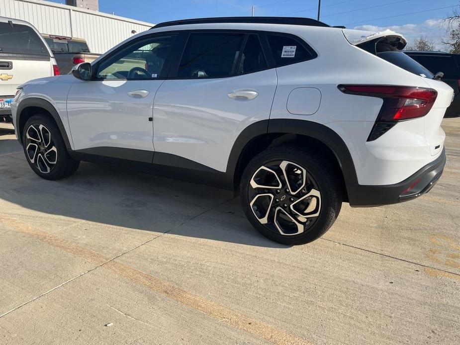 new 2025 Chevrolet Trax car, priced at $26,285