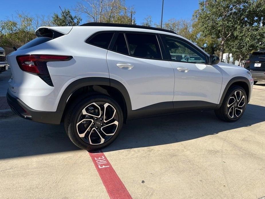 new 2025 Chevrolet Trax car, priced at $26,285