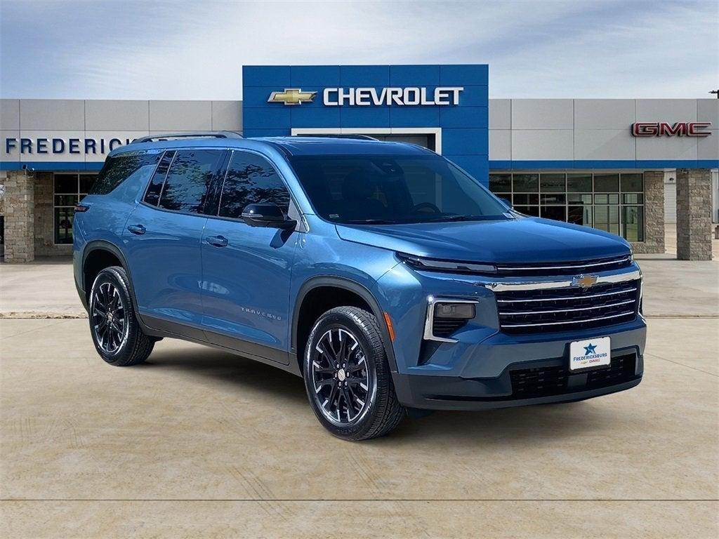 new 2025 Chevrolet Traverse car, priced at $45,592